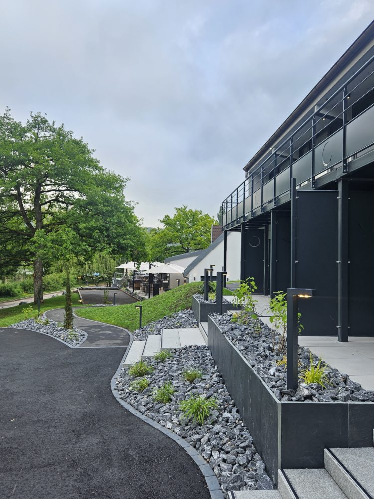 Hôtel-Restaurant LaCorniche - Contrexeville